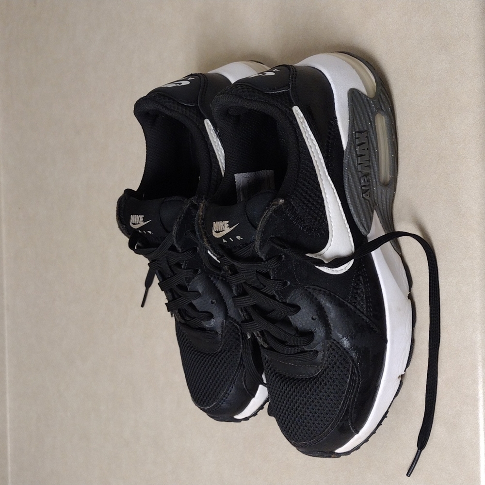 Nike Women Air Max Excee Shoes Size 6